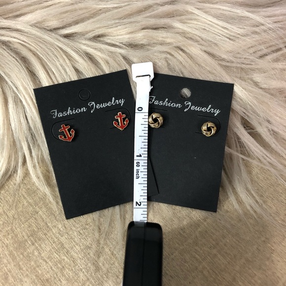 5/$25 Earring bundle - Picture 3 of 3